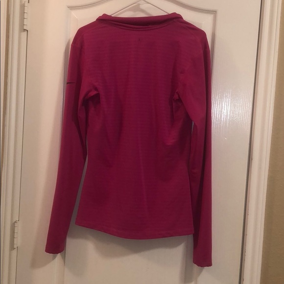Nike Pro dri-fit pink top - Picture 2 of 2